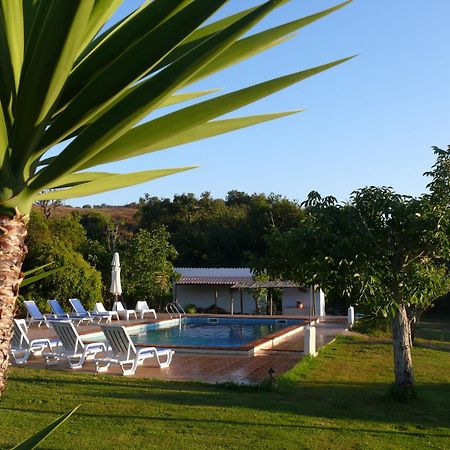 Monte Do Adail Turismo Rural Casa De Campo Вила-Нова-де-Мильфонт Экстерьер фото